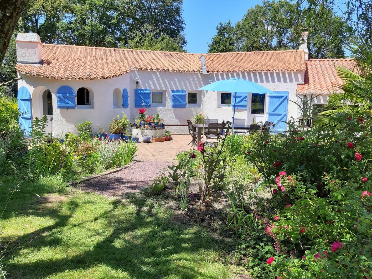 Bed and Breakfast La Caillerie Chauvé Exterior foto